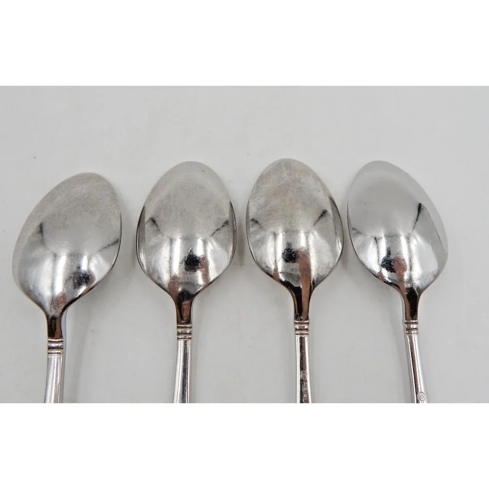 Oneida ASTRAGAL Heirloom 18/10 Oval Teaspoon 6 Inch Flatware Set of 4